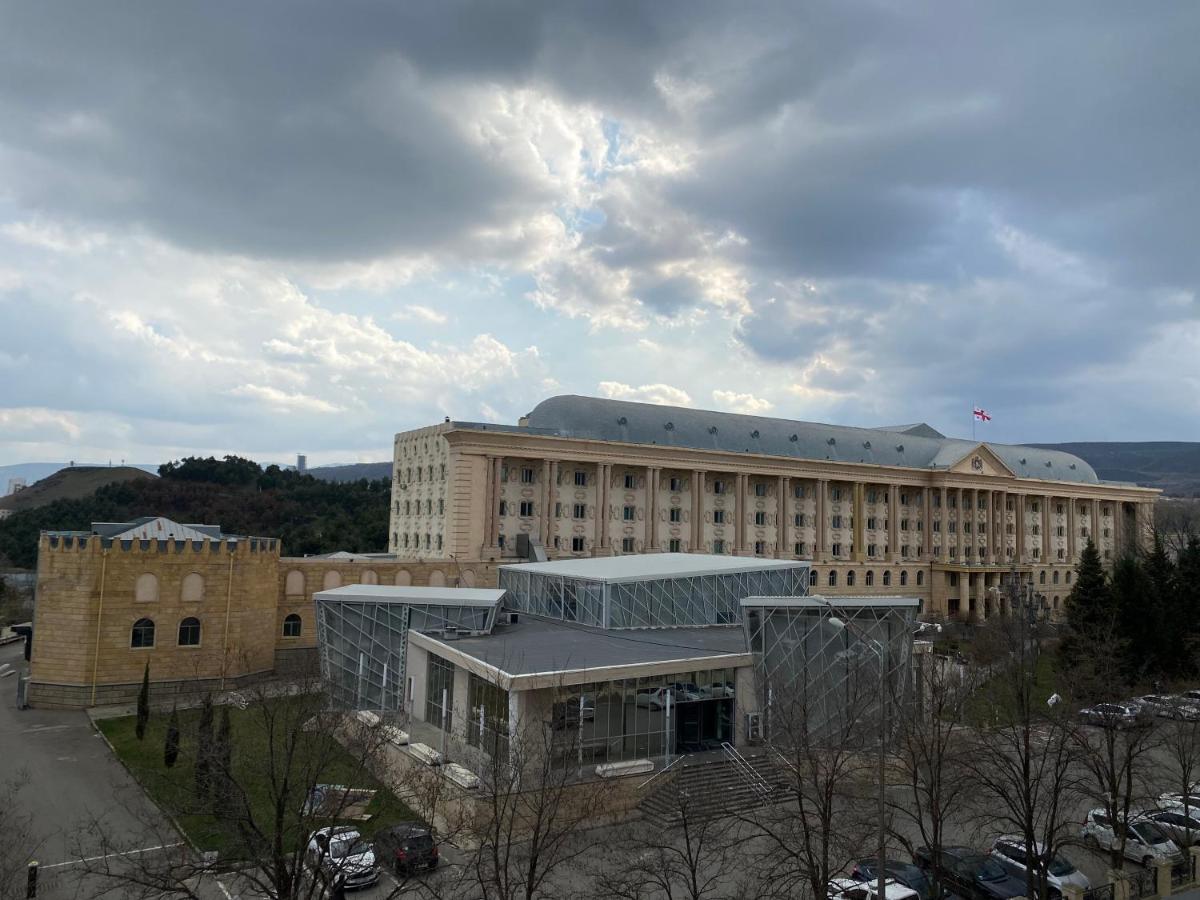 New Apartment With Terrace Тбилиси Экстерьер фото